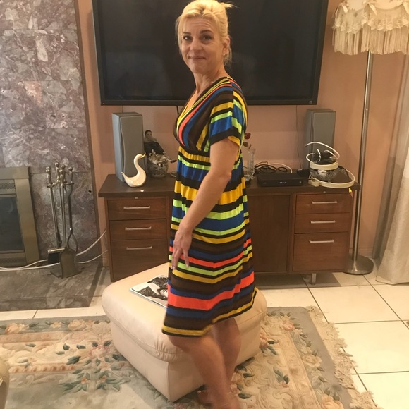 The dress biggest sale 🔥 🔥 🔥 - Picture 3 of 8